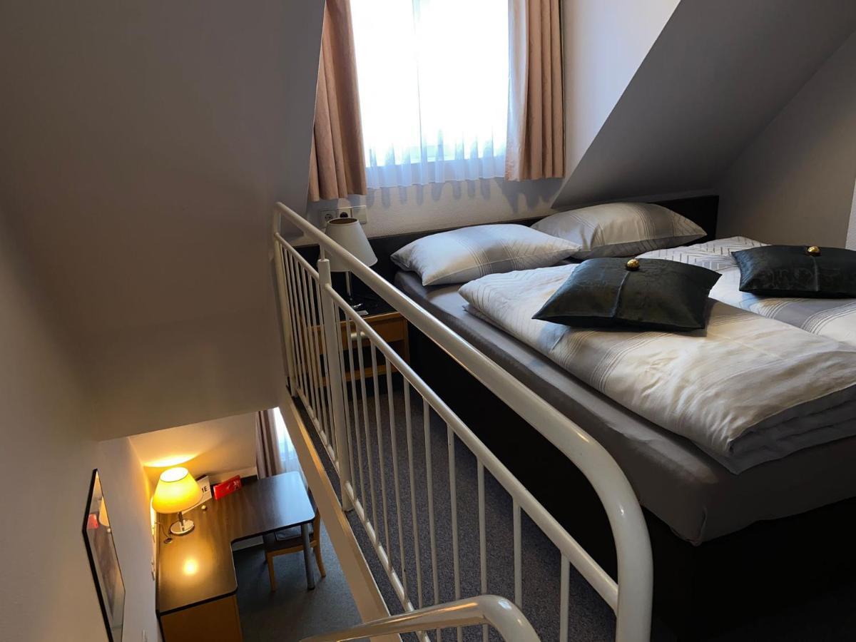 T24 - Ihr Appartement Mit Charakter Зиндельфинген Экстерьер фото